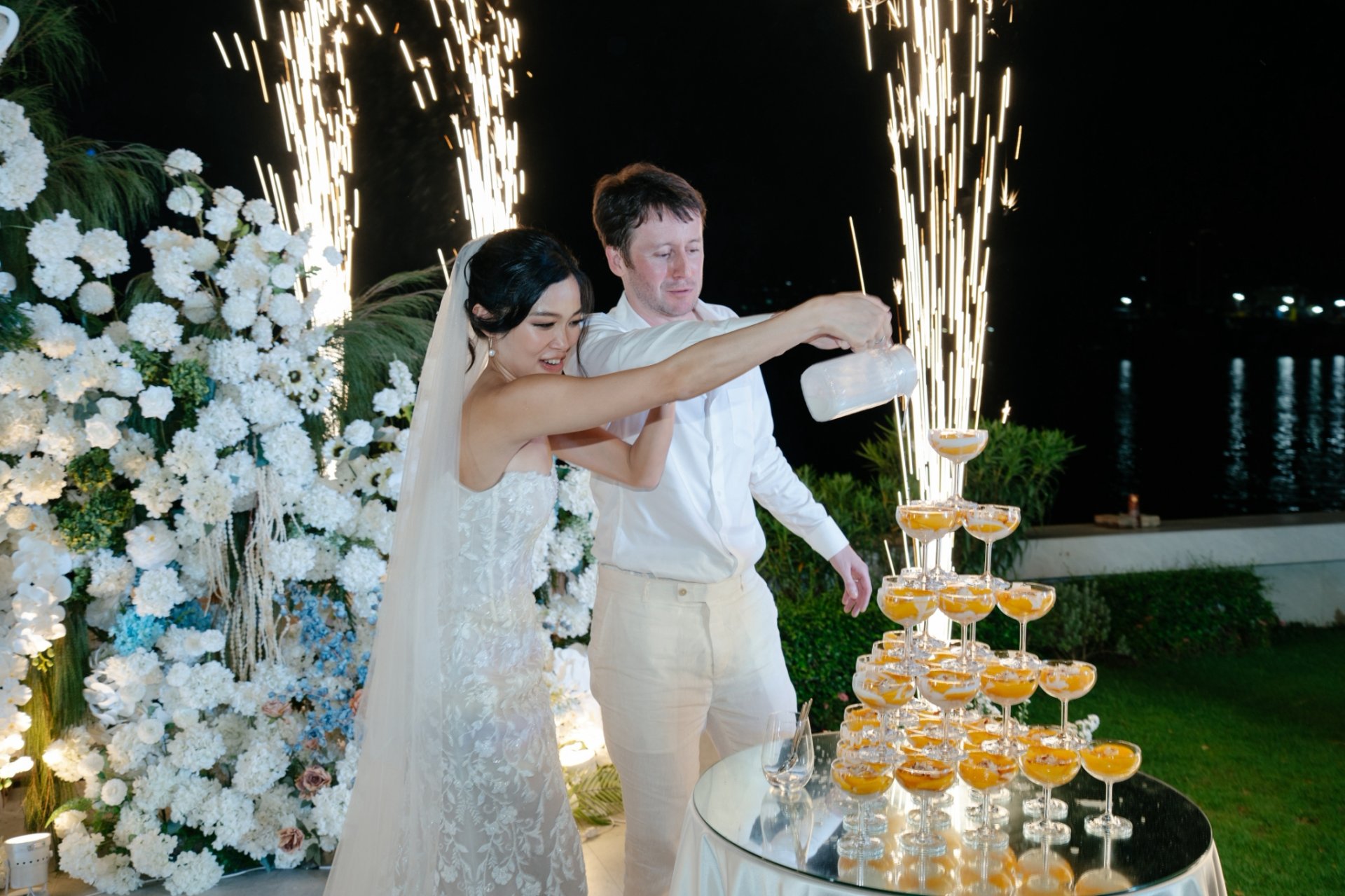 RARIN Bangkok riverside wedding venue with indoor and outdoor spaces for wedding lunch and dinner RARIN Bangkok riverside wedding venue with indoor and outdoor spaces for wedding lunch and dinner