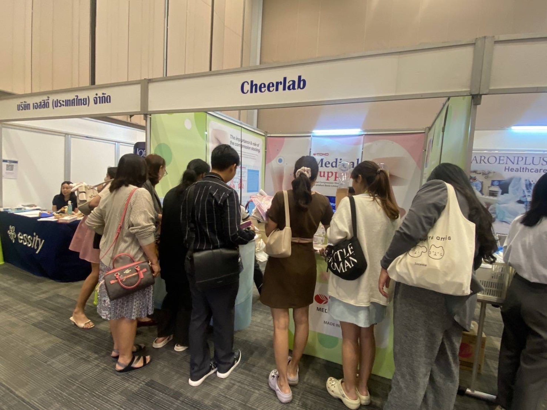 Cheerlab, distributor of Toko stocking has exhibited