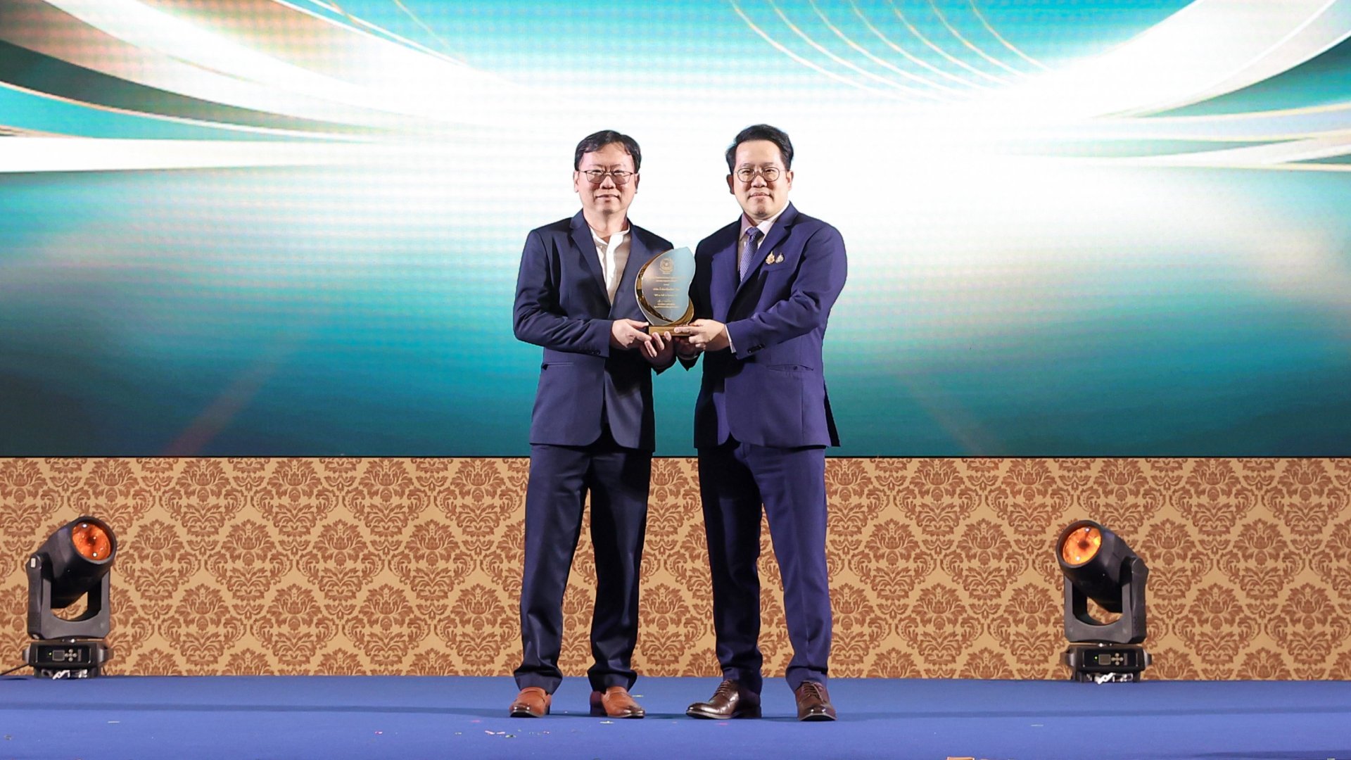 คิง รับรางวัล อย. ควอลิตี้ อวอร์ด ประจำปี 2569 คิง รับรางวัล อย. ควอลิตี้ อวอร์ด ประจำปี 2569