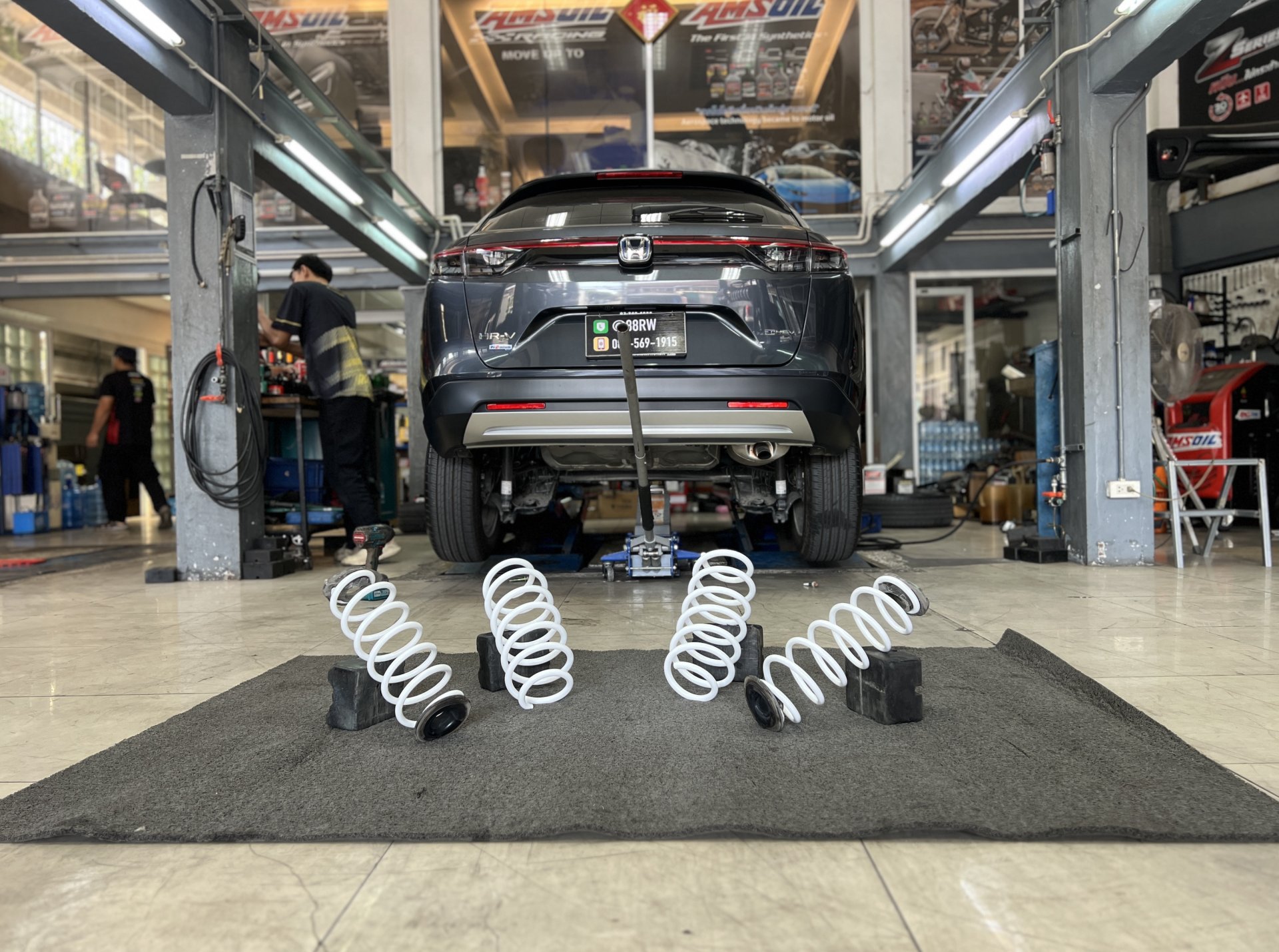 Honda Hrv ehev 2024 อัพเกรดช่วงล่างติดตั้งสปริงอัพเกรดกับโช้คอัพเดิม *เหมาะสำหรับโช้คอัพที่ใช้งานมายังไม่นาน Honda Hrv ehev 2024 อัพเกรดช่วงล่างติดตั้งสปริงอัพเกรดกับโช้คอัพเดิม *เหมาะสำหรับโช้คอัพที่ใช้งานมายังไม่นาน