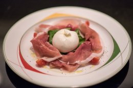 ยกขบวนเมนูใหม่ อร่อยสไตล์อิตาเลี่ยนต้นตำรับ โดยเชฟสเตฟาโน ซานิลเนลี ณ ห้องอาหาร ดอน จิโอวานนี 