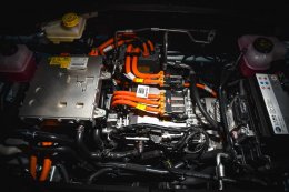 NEW MG ZS EV เอสยูวีพลังงานไฟฟ้า 100% สนนราคา 1.19 ล้าน