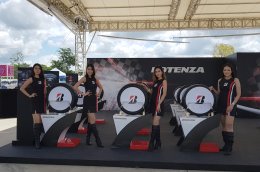 บริดจสโตน เปิดประสบการณ์พาเชียร์ติดขอบสนามการแข่งขัน “Super GT 2017” 