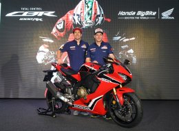 ฮอนด้า CBR1000RR ที่สุดแห่งยนตกรรมสายพันธุ์สปอร์ต