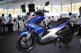 ยามาฮ่าดึง "รอสซี่" ร่วมเปิดตัว "Yamaha Aerox 155" ออโตเมติกสายพันธุ์สปอร์ตรุ่นใหม่ครั้งแรกของโลกที่สนามเซปัง