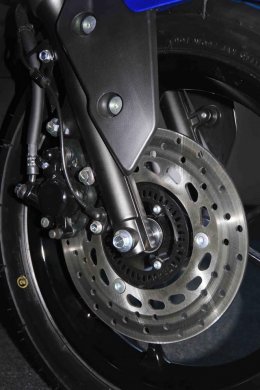 ยามาฮ่าดึง "รอสซี่" ร่วมเปิดตัว "Yamaha Aerox 155" ออโตเมติกสายพันธุ์สปอร์ตรุ่นใหม่ครั้งแรกของโลกที่สนามเซปัง