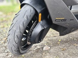 bmw_motorrad_ce_04