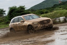 Mercedes-Benz SUV Driving Events 
