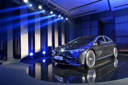  Mercedes_Benz_announces_marketing_plan_for_Mercedes_Maybach_and_new_direction_of_Autoshow