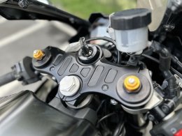 yamaha_yzf_r7