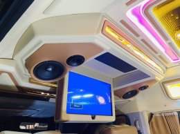commuterหน้ายาว หลังคาแปะ 5 ชิ้น อะคริลิค