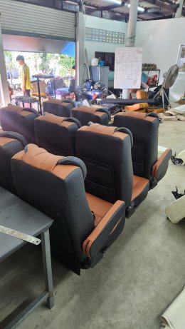 เบาะ vip 3แถว 9ที่นั่ง โครงมือสอง เย็บหนังใหม่