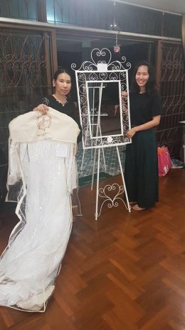 ลูกค้ามาใช้บริการเช่าอุปกรณ์