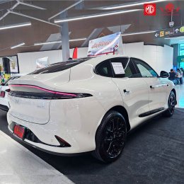 MG LANNA ROADSHOW