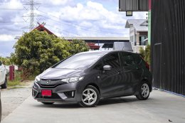 HONDA JAZZ 1.5 S CVT I-VTEC AB/ABS  ปี 2015 ราคา 469,000 บาท