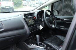 HONDA JAZZ 1.5 V PLUS CVT I-VTEC ( AB/ABS ) ปี 2014 ราคา 529,000