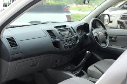 TOYOTA VIGO SMART CAB CHAMP 2.5 J ปี 2013 ราคา 399,000