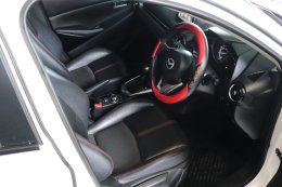 MAZDA 2 SKYACTIV 1.5 ปี 2015 ราคา 399,000 บาท
