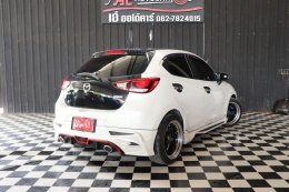 MAZDA 2 SKYACTIV 1.5 ปี 2015 ราคา 399,000 บาท