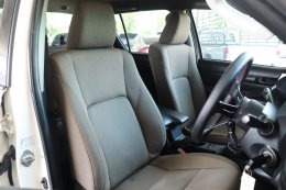 TOYOTA REVO DOUBLE CAB 2.4 E ปี 2016 ราคา 579,000