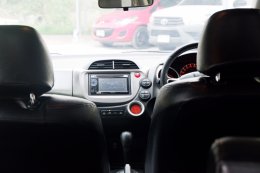 HONDA JAZZ 1.5 JP ปี 2012 ราคา 429,000 บาท