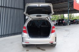 HONDA JAZZ 1.5 JP ปี 2012 ราคา 429,000 บาท