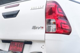 TOYOTA REVO 2.4 ปี 2017 ราคา 479,000 บาท