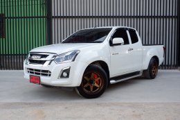 ISUZU D-MAX SPACECAB HI-LANDER 1.9 Ddi (L) AB ปี2017 ราคา 589,000บาท