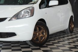 HONDA JAZZ 1.5 S IVTEC ABS  ปี 2009 ราคา 299,000 บาท
