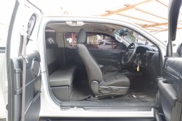 TOYOTA REVO SMART CAB PRERUNNER 2.4 J PIUS(AB/ABS) ปี2016 ราคา529,000บาท