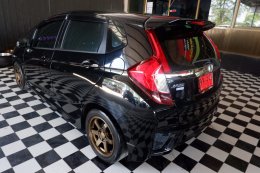 Honda Jazz ปี 2016