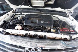 Toyota Fortuner 3.0 V มือสอง ปี 2013
