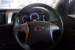 Toyota Fortuner 3.0 V มือสอง ปี 2013