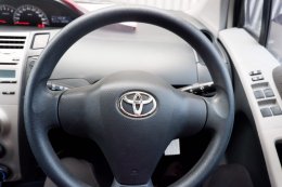 Toyota Yaris ปี 2010 