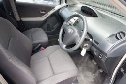 Toyota Yaris ปี 2010 