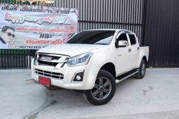 ISUZU D-MAX CAB 4 HI-LANDER 1.9 DDI Z PRESTIGE AT AB ABS ปี 2017 ราคา 729,000 บาท