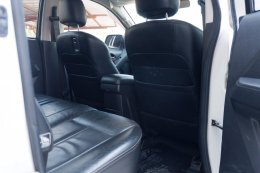 ISUZU D-MAX CAB 4 HI-LANDER 1.9 DDI Z PRESTIGE AT AB ABS ปี 2017 ราคา 729,000 บาท