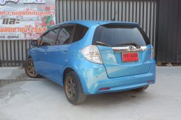 HONDA JAZZ 1.3 HYPRID CVT  ( AB/ABS ) ปี 2013 ราคา 399,000 บาท