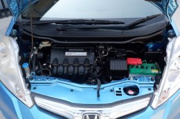 HONDA JAZZ 1.3 HYPRID CVT  ( AB/ABS ) ปี 2013 ราคา 399,000 บาท