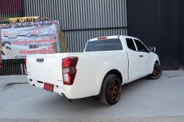 ISUZU D-MAX SPACECAB ปี 2021 ราคา 599,000