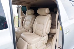 TOYOTA ALPHARD 2.4 V ปี2011 ราคา 899,000 บาท