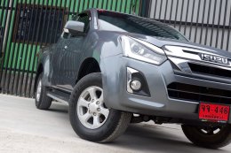 ISUZU D-MAX SPACECAB HILANDER 1.9 Z DDI DVD (ABS) ปี2020ราคา689,000บาท