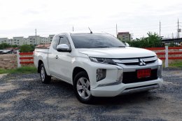 MITSUBISHI TRITON CAB NEW GLX 2.5 DID AB ABS ปี 2020 ราคา 479,000