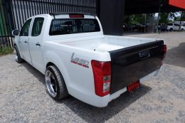 ISUZU D-MAX CAB4 1.9 AB ABS ปี 2018 ราคา 629,000