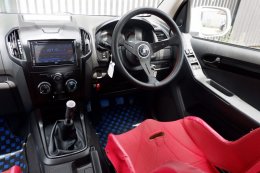 ISUZU D-MAX CAB4 1.9 AB ABS ปี 2018 ราคา 629,000