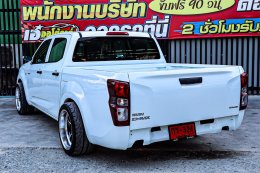 ISUZU D-MAX CAB 4 1.9 AB/ABS ปี2020 ราคา649,000บาท