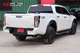 ISUZU D-MAX CAB4 3.0 VCROSS M 4WD ปี2020 ราคา929,000บาท