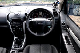 ISUZU D-MAX CAB4 (NEW) 1.9 HI-LANDER L MT ปี2017ราคา559,000บาท