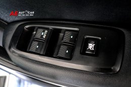 FORD EVEREST 2.0 AT ปี2019 ราคา 899,000 บาท