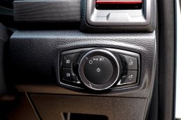 FORD EVEREST 2.0 AT ปี2019 ราคา 899,000 บาท